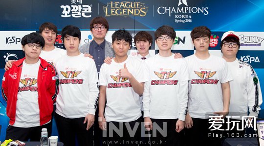 与教练组的 与教练组的