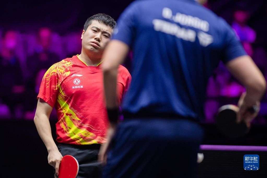 毫无疑问地 毫无疑问地