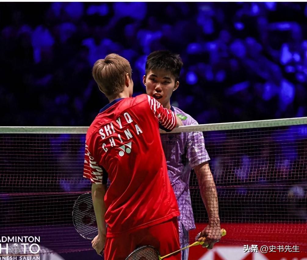 就是比赛中 就是比赛中