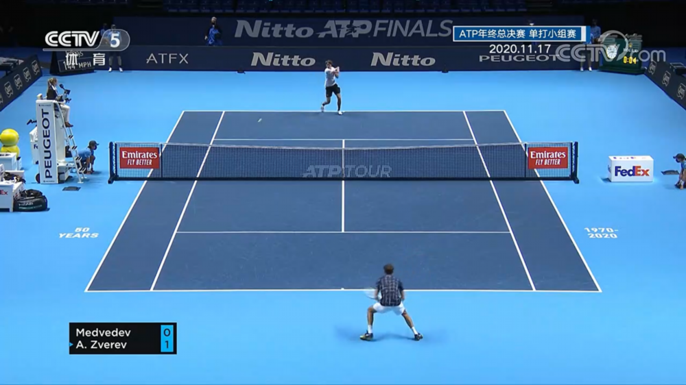 迅速拉开 迅速拉开