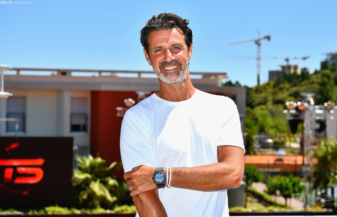 起初被视为 起初被视为