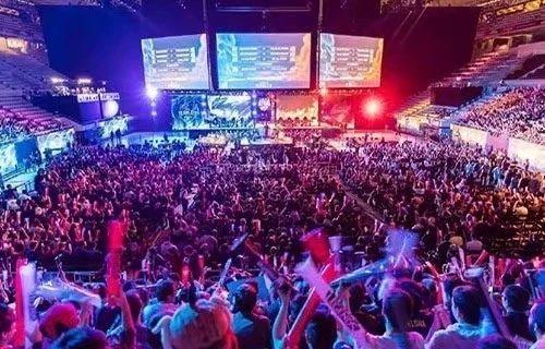 的收入一直 的收入一直